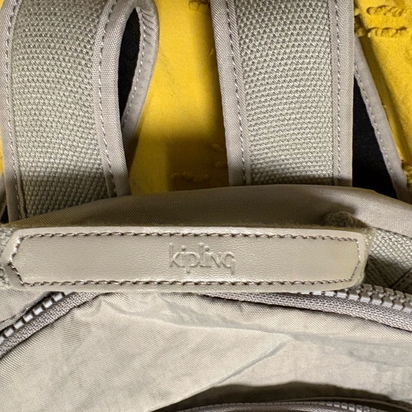 Kipling backpack – grey silver | lightweight & practical - Picture 2 of 4